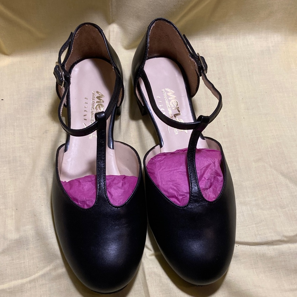 Merlet Ballroom Shoes, Black 1/2 inch heel